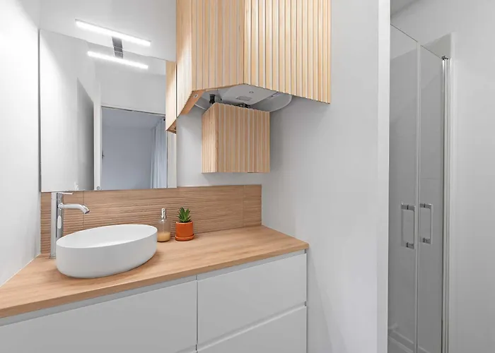 Agreable Cosy Entierement Renove